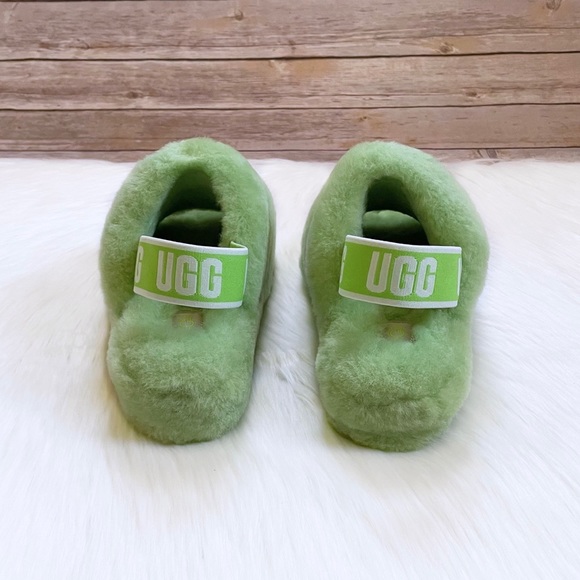 UGG Fluff Yeah Slide Sheepskin Slipper Sandals - Picture 5 of 7